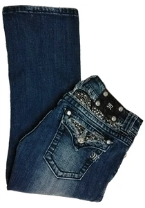 Women's 28 MISS ME Capri Blue Jeans Denim Bottoms Blingy Pockets - Picture 1 of 16