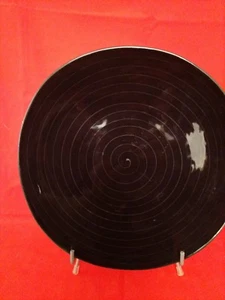 SASAKI BY MIKASA SPA BLACK /TAUPE 13 3/4”  PLATTER / CHARGER PLATE SWIRLS - Picture 1 of 6