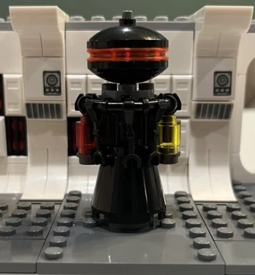 LEGO® Star Wars FX-Series Medical Assistant Droid Minifigure 75183 sw0836 - Image 1 of 2