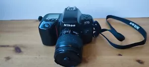 Cámara fotográfica Nikon F70 SLR 35 mm con lente Nikon AF Nikkor 28-80 mm - Probada con película - Imagen 1 de 16