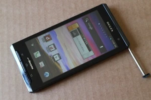 Fujitsu Regza T-01D Japanese Cell Phone New NTT Docomo Never Used Rare TV - Photo 1 sur 11