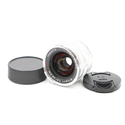 Carl Zeiss Biogon T* 28mm f/2.8 ZM for Leica M Silver [Top Mint] - Image 1 of 4