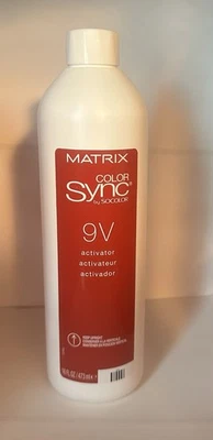 Activador Matrix Color Sync de Socolor 9V 16 fl oz Foto 1 de 4