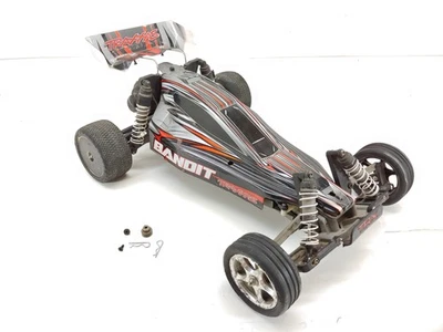 Chasis rodante Traxxas Bandit 1/10 2x2 Buggy con servo y carrocería usado Foto 1 de 4