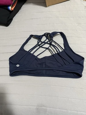 Sujetador deportivo Lululemon azul marino talla 12 con almohadillas usado en excelente estado envío gratuito Foto 1 de 4