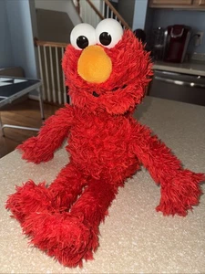 Hasbro Sesame Street Love 2 Learn Elmo Bluetooth Untested - Picture 1 of 2