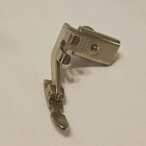 Vintage #161166 Singer Adjustable Zipper Foot Slant Shank - Picture 1 of 7