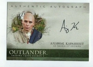 Cryptozoic Outlander temporada 4 autógrafo Ajuawak Kapashit - Imagen 1 de 1