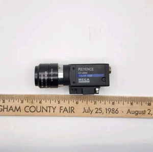 Keyence CV-200C CCD Vision Sensor Camera, Mega Digital 2-million-pixel Color - Picture 1 of 4