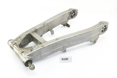 Kawasaki Zephyr ZR 550 1993 - Rear swing arm N18E - Image 1 of 2