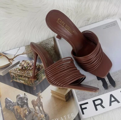 Women's Cape Robbin Mexmon Square Heel Slip On Sandals Mules Shoes Brown Sz 6.5 - Image 1 of 4