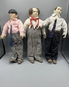 Muñecas Three Stooges 1989 de colección - Hamilton Presents - Juego de 3 muñecas - Imagen 1 de 8