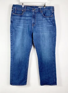 Cremieux Straight Leg Blue Denim Jeans Men Size 42x30 - Picture 1 of 7