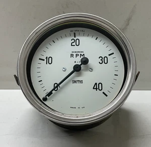 ORIGINAL SMITHS 4000 RPM WHITE TACHOMETER RN-1252/18A - Picture 1 of 5