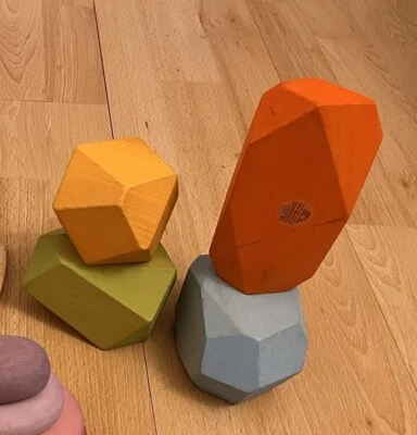 Juguete de gemas de madera Grimm’s Foto 1 de 3