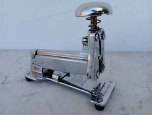 True Vintage Desktop Stapler Chrome Made Spain Reputable El Casco Modelo Nº 35 - Picture 1 of 14