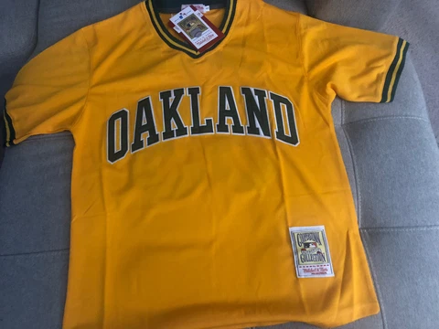 NEW OAKLAND ATHLETICS JOSE CANSECO JERSEY SIZE XXL YELLOW PULLOVER Cover