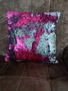 GEORGE Flip Sequin Cushion, 16 inch Square, 41 cm, Pre-loved, Excellent - Picture 1 of 10