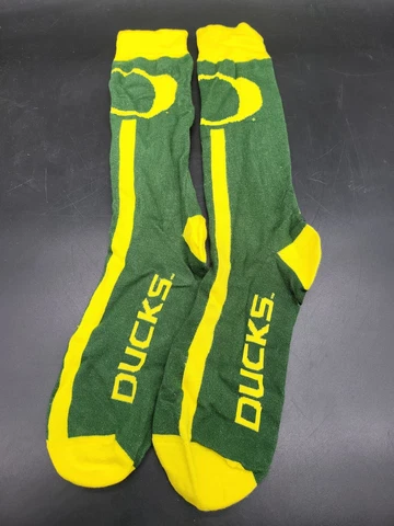 Oregon Ducks Crew Socks Size Large 10-13 NEW Cover