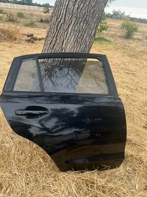 Subaru XV Crosstrek 2013-2017 puerta trasera derecha del lado del pasajero completa OEM Foto 1 de 4