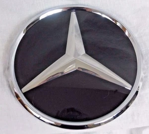 Mercedes Genuine Distronic Grille Emblem Star Badge W167 W213 W223 W253 C290 New - Picture 1 of 2