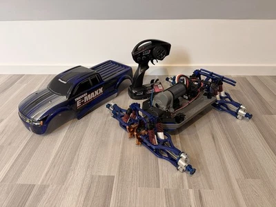Traxxas E-Maxx 1:8 Brushless Monstertruck  Integy Aluminium Castle Mamba -Unikat - Bild 1 von 4