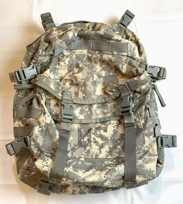 US Military ACU PAQUETE DE ASALTO DE 3 DÍAS Bug Out Bolsa COMPLETA USGI EN MUY BUENA CONDICIÓN con EQUIPO GRATUITO GC Foto 1 de 4