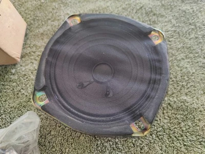 Datsun 510 Hitachi 5406082 Original Radio Speaker OE OEM NOS NISSAN ~ Rare! - Imagem 1 de 3