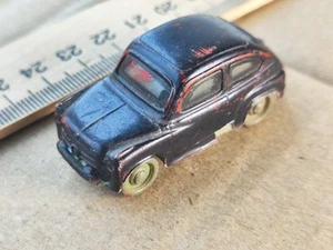 Vintage Retro Car Fiat 600 Siku, Germany, Small Model Car - Picture 1 of 9