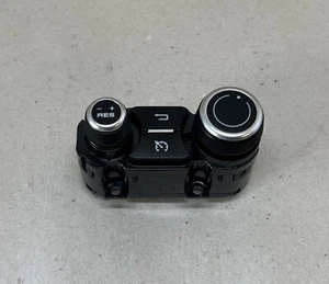 Original Ferrari TFT-Control Unit Portofino, 812, GTC4 Lusso (T) - RHD  black - Picture 1 of 3