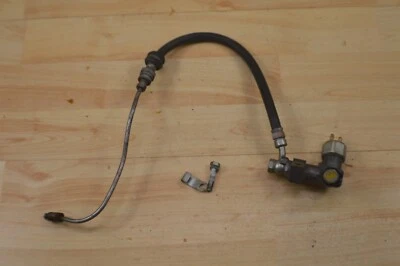 77 Honda CB550F, суперспорт, оригинальный производитель передний тормозной переход и нижний шланг - Изображение 1 из 4