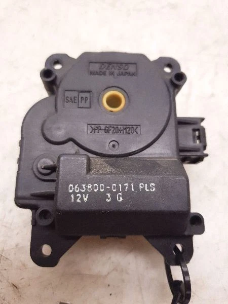 2006 Lexus GS300 AC Amplifier 063800-0171 - Image 1 of 4