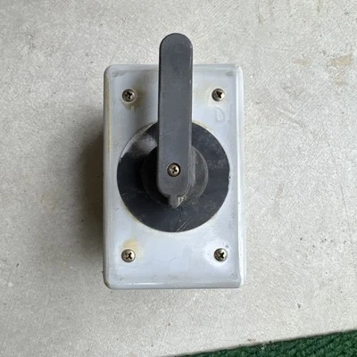 Interruptor de elevación giratorio PWC/Jet Ski Boat con control de elevación de 3 posiciones (arriba/abajo/parada) Foto 1 de 4