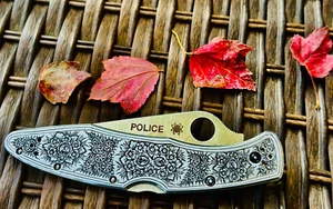 Custom Hand Engraved Spyderco Police Stainless Steel Handle Knife Floral Pattern - Picture 1 of 6