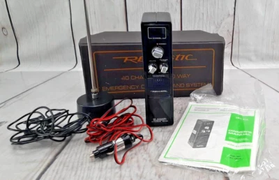 Realistic TRC-412 40 Channel 2-way Emergency Transceiver in Original Box - Image 1 of 4