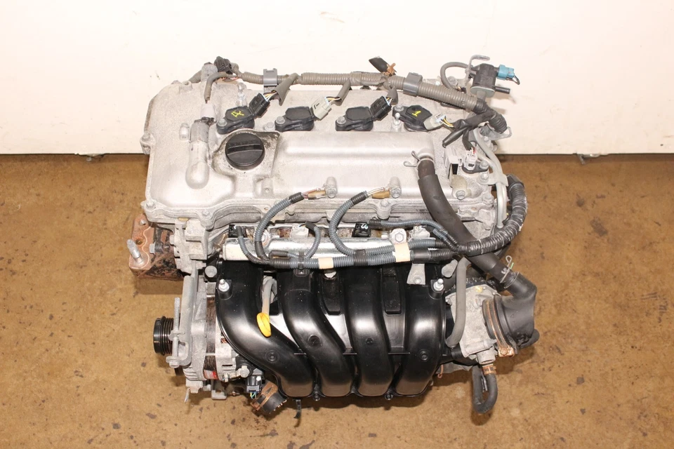 Motor Scion XD 2008 2009 2010 2011 2012 2013 2014 JDM 2ZR-FE 1,8 L DOHC Foto 1 de 4