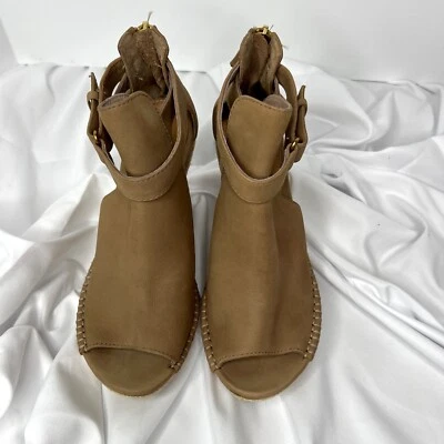 Botín UGG Jolina con tiras recortado cuña cuero gamuza cremallera trasera talla 6,5 Foto 1 de 4