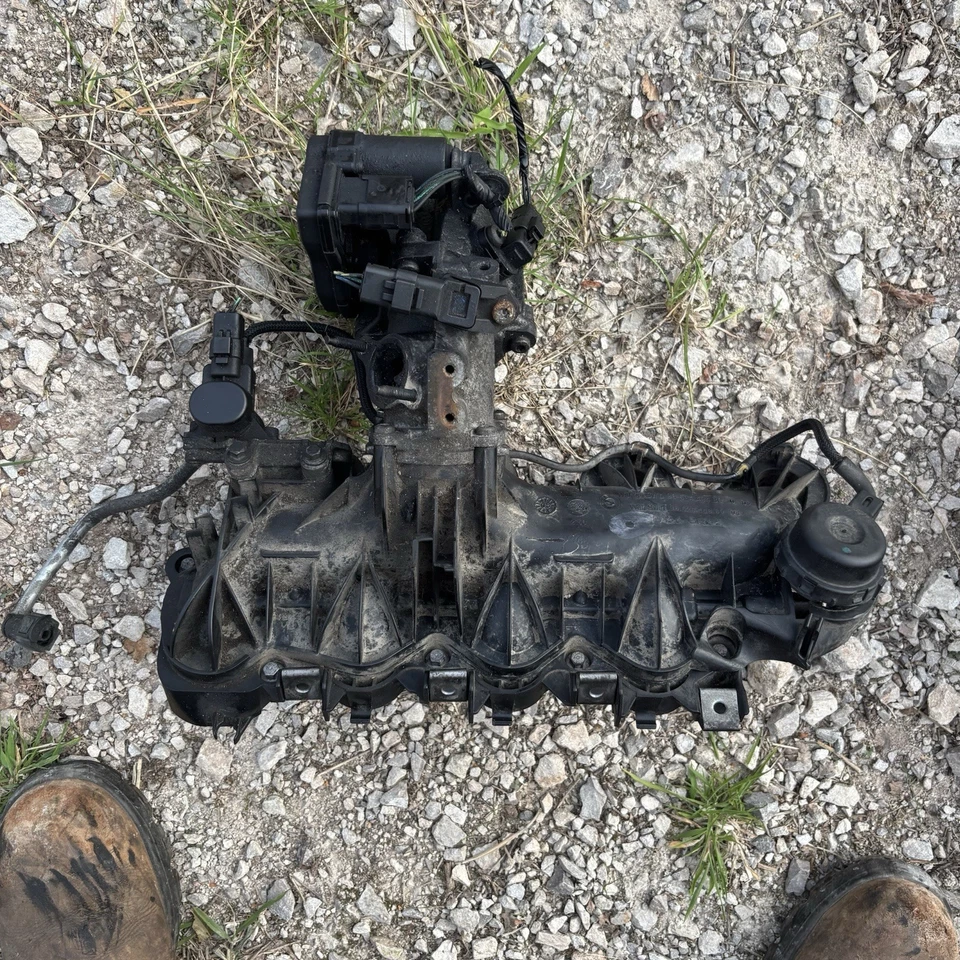 Colector de entrada Land Rover Freelander 2 TD4 2008 Foto 1 de 4