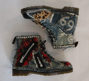 Botas Dr. Martens Diseño Personalizado Para Mujer Cuero Con Cordones Inglaterra Mr Yazakz Tela - Imagen 1 de 14