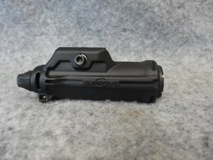 Surefire Masterfire XH-15 350 Lumen Weapon Light - Picture 1 of 5
