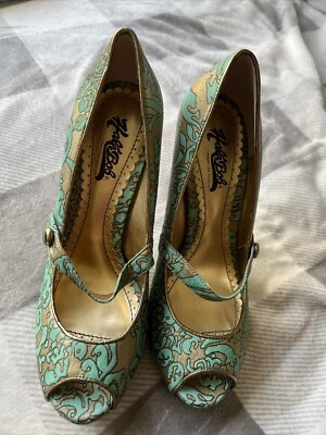 Hale Bob Turquoise Gold Peep Toe Pumps Mary Jane High Heels Statement Shoes 9.5 - Image 1 of 4