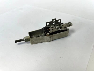 1940-1948 Chrysler Plymouth DeSoto Dodge Heater Blower Switch 1308230 NOS - Image 1 of 4
