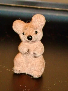 Vintage Kunstlerschutz Wagner Handwork W.Germany Bear Koala - Picture 1 of 2