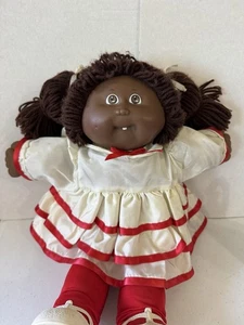 Vintage 1983 Cabbage Patch African American Adorable Showing Tooth Brown Eyes - Bild 1 von 7