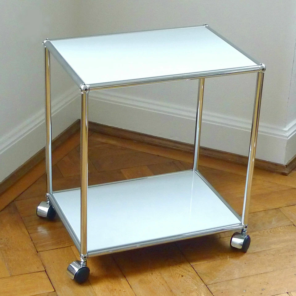 * USM Haller Lowboard Beistelltisch TV Tisch auf Rollen * Mattsilber * 50x35 cm  - Bild 1 von 1