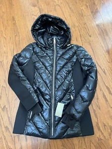 NWT MICHAEL KORS Chevron Light Weight Removable Hood Puffer Coat Packable Sz M - Picture 1 of 9
