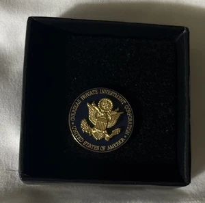 USA OVERSEAS PRIVATE INVESTMENT CORPORATION OPIC PIN - Bild 1 von 3