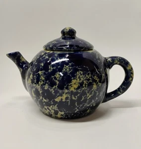 Vintage Bennington Pottery Agate Blue Eight Cup Teapot Lid Glazed Sponge Ware - Picture 1 of 23