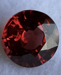 Piedra preciosa granate rodolita roja púrpura natural redonda de 1,69 quilates 7 mm, Mozambique - Imagen 1 de 5