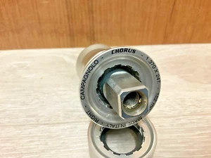 nice Vintage Campagnolo CHORUS bottom bracket BSA 1.370x24t-102mm BB Lager - Bild 1 von 13